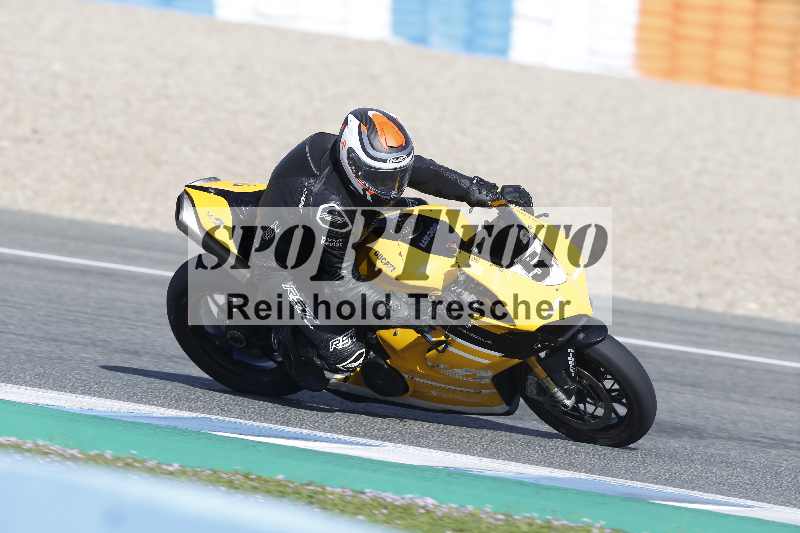 /Archiv-2025/02 28.-31.01.2025 Moto Center Thun Jerez/rot-red/51